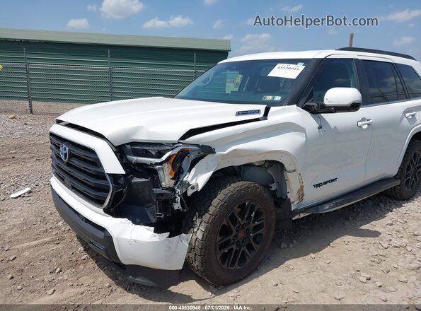 7SVAAABA9RX030248 2024 TOYOTA SEQUOIA White Widok z przodu