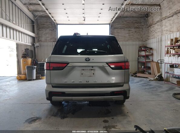 7SVAAABA9RX038026 2024 TOYOTA SEQUOIA Silver 