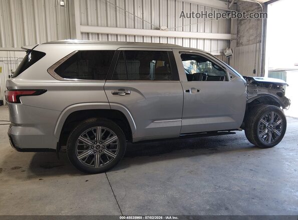 7SVAAABA9RX038026 2024 TOYOTA SEQUOIA Silver Vista interior de 360 grados