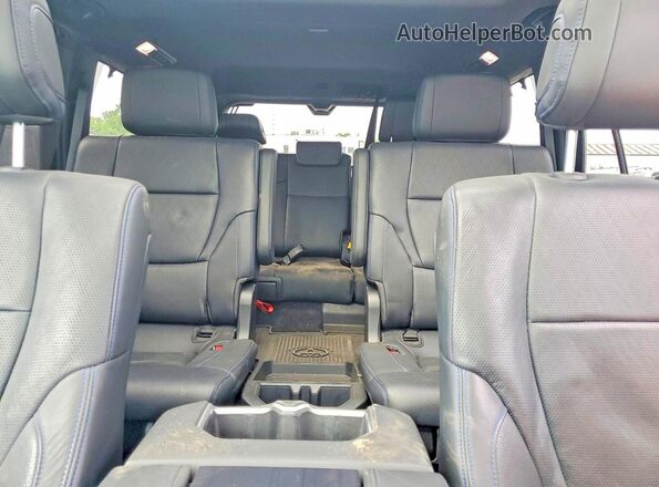 7SVAAABAXSX065581 2025 TOYOTA SEQUOIA Silver უკანა სავარძლების ხედი