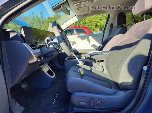 7YAKMDDCXSY019614 2025 HYUNDAI IONIQ Двухцветный Вид салона спереди