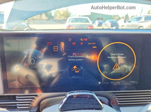 7YAKMDDCXSY019614 2025 HYUNDAI IONIQ Двухцветный Вид щитка приборов