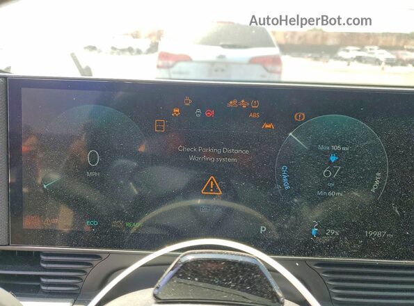 7YAKN4DA0SY028396 2025 HYUNDAI IONIQ White Widok zestawu wskaźników