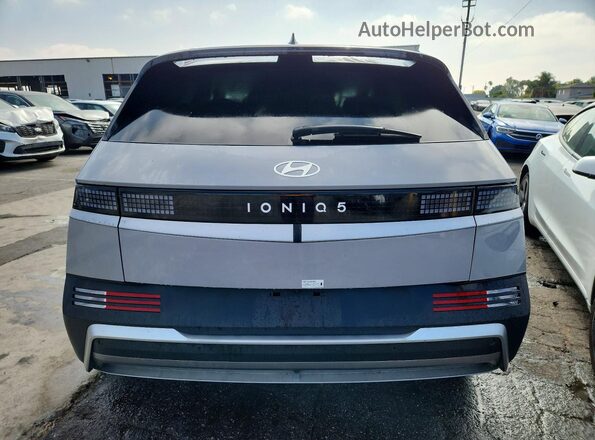7YAKN4DA8SY032521 2025 HYUNDAI IONIQ Серый Вид сзади