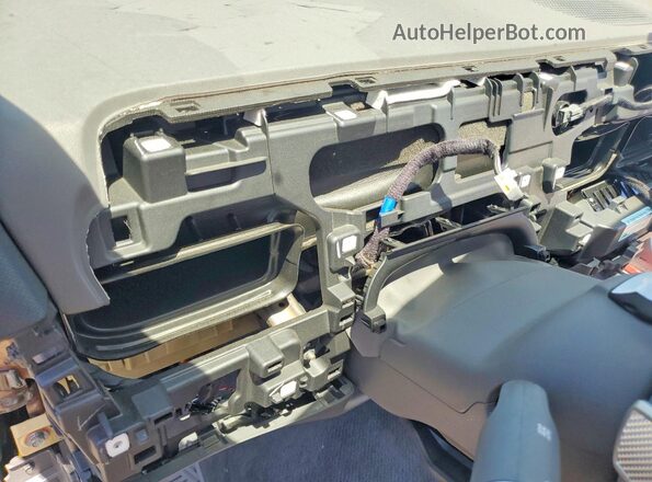 7YAKN4DA8SY040277 2025 HYUNDAI IONIQ Silver Widok zestawu wskaźników