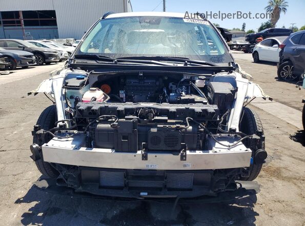 7YAKN4DA8SY040277 2025 HYUNDAI IONIQ Silver Widok z przodu