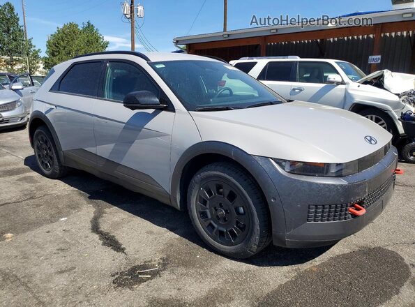 7YAKPDDC1SY039953 2025 HYUNDAI IONIQ Gray Przód prawy