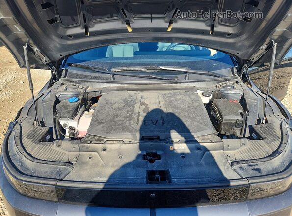 7YAKPDDCXSY030006 2025 HYUNDAI IONIQ Black Շարժիչի բաժամունքի տեսք