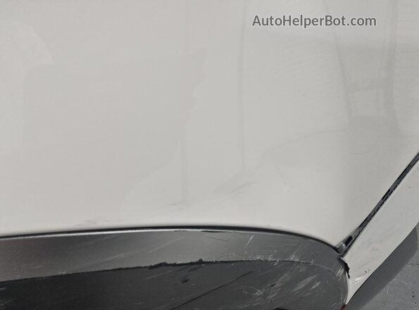 7YAKR4DA1SY038617 2025 HYUNDAI IONIQ White 