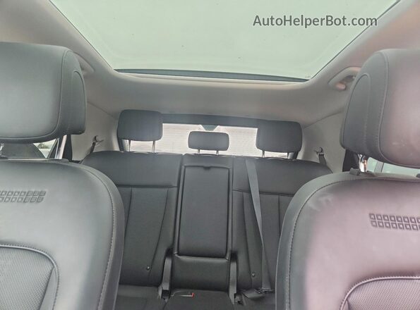 7YAKR4DA3SY036710 2025 HYUNDAI IONIQ Blue Vista de los asientos traseros