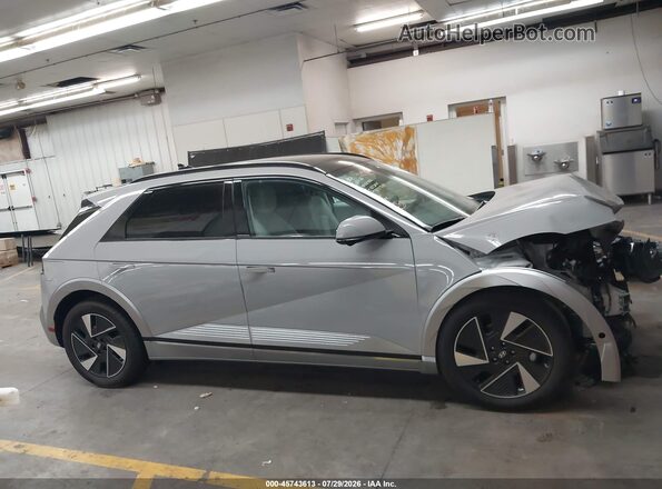 7YAKR4DA3TY056781 2026 HYUNDAI IONIQ 5 Gray უკანა სალონის ხედი