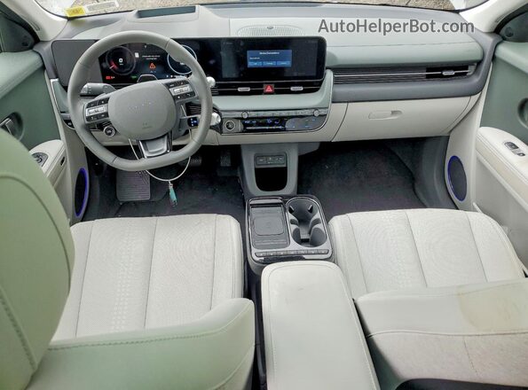 7YAKRDDC2TY065070 2026 HYUNDAI IONIQ Gray Widok deski rozdzielczej