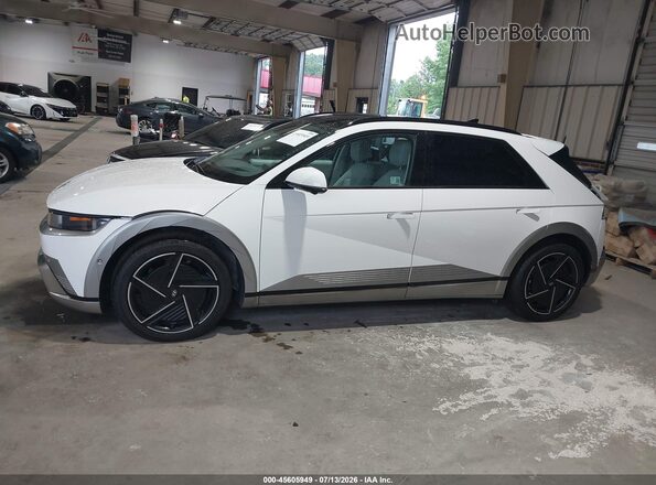 7YAKRDDC7SY038106 2025 HYUNDAI IONIQ 5 White 360 interior view