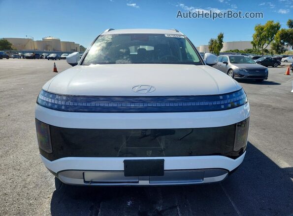 7YAMUFS37TY006540 2026 HYUNDAI IONIQ White Front view