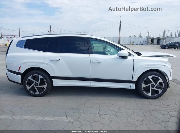 7YAMYFS58TY001210 2026 HYUNDAI IONIQ 9 Белый Панорамный вид салона 360°