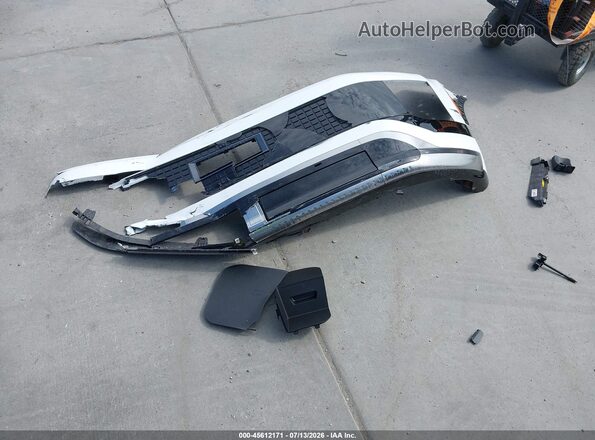7YAMYFS58TY001210 2026 HYUNDAI IONIQ 9 Белый Вид щитка приборов