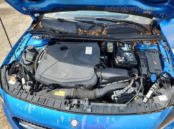 WDCTG4EB3GJ208902 2016 MERCEDES-BENZ GLA Blue Widok tylnych siedzeń