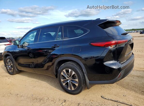 5TDGZRAH2NS539057 2022 TOYOTA HIGHLANDER Черный Задняя правая четверть