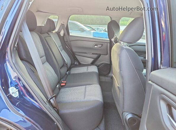 5N1BT3BB5TC748614 2026 NISSAN ROGUE Blue უკანა სალონის ხედი