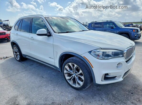 5UXKR2C53J0Z21663 2018 BMW X5 Белый Вид спереди