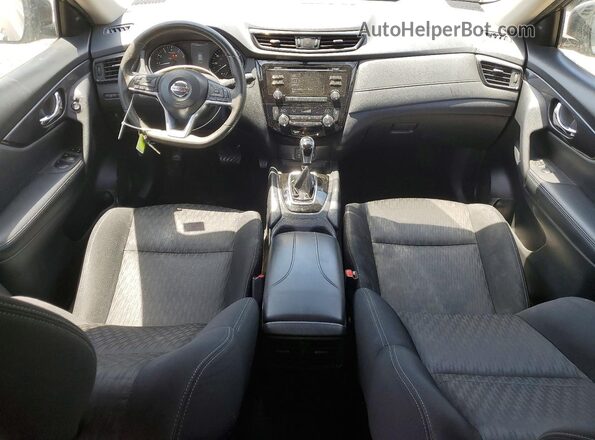 KNMAT2MT4HP522886 2017 NISSAN ROGUE Gray Սարքավորումների վահանակի տեսք