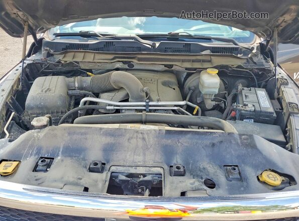 3C6TR4CT3JG189117 2018 RAM 2500 Gray ძრავის განყოფილების ხედი