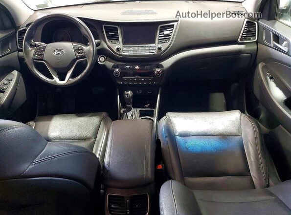 KM8J3CA27HU506941 2017 HYUNDAI TUCSON Silver Widok zestawu wskaźników