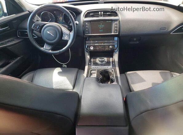 SAJAJ4BV1HA950487 2017 JAGUAR XF Серый Вид щитка приборов