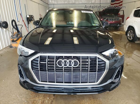 WA1DECF38N1114023 2022 AUDI Q3 Black Widok z tyłu