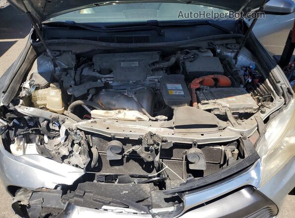 4T1BD1FK1HU213518 2017 TOYOTA CAMRY Серебряный Вид подкапотного пространства