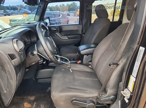 1C4BJWDG9JL910813 2018 JEEP WRANGLER Black Вид панелі приладів