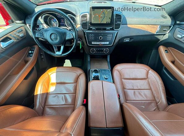 4JGDF6EE1HA790725 2017 MERCEDES-BENZ GLS Burgundy Widok zestawu wskaźników