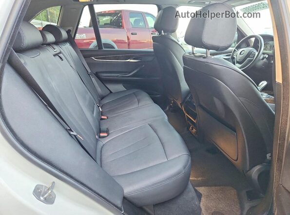 5UXKR0C59G0P27345 2016 BMW X5 Белый Вид задней части салона