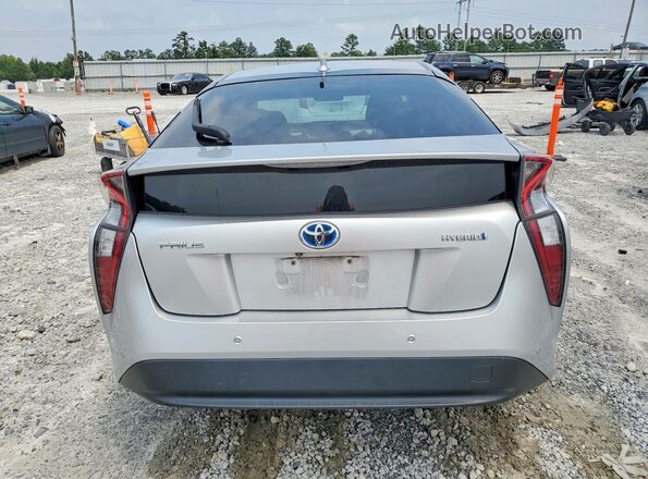 JTDKBRFU6J3062715 2018 TOYOTA PRIUS Серебряный Вид салона спереди
