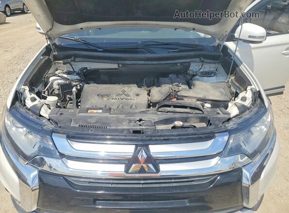JA4AD3A39JZ035307 2018 MITSUBISHI OUTLANDER White VIN կոդի պիտակի տեսք