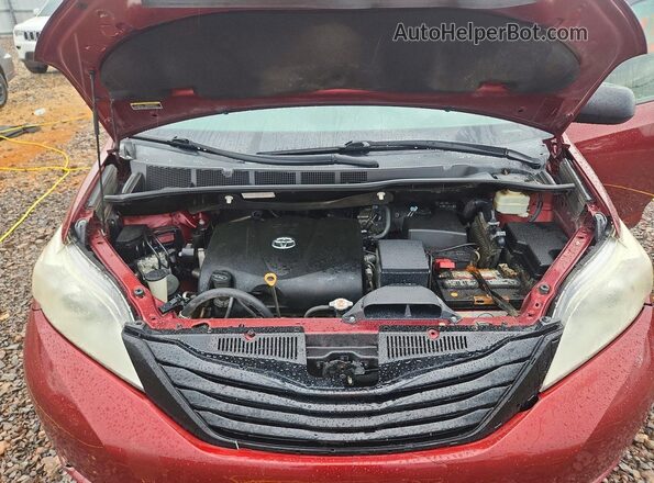 5TDZZ3DC0HS867121 2017 TOYOTA SIENNA Red Vista de la etiqueta del VIN