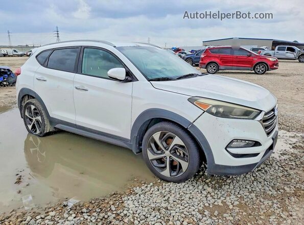 KM8J33A23GU268603 2016 HYUNDAI TUCSON White Front view