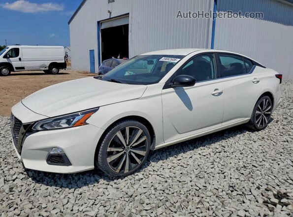 1N4BL4CV0KC167660 2019 NISSAN ALTIMA Белый Задняя левая четверть