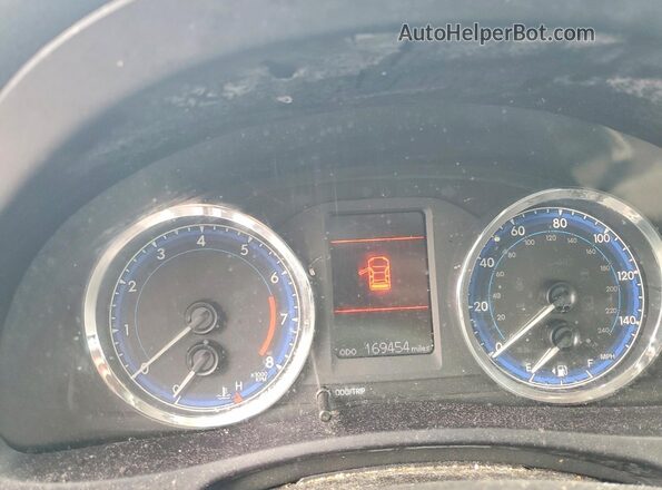 5YFBURHE3JP806021 2018 TOYOTA COROLLA Gray უკანა სავარძლების ხედი