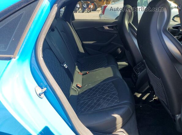 WAUB4AF4XLA051739 2020 AUDI S4 Blue Rear interior view