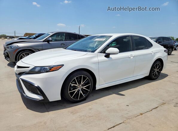4T1G11AK2RU232859 2024 TOYOTA CAMRY Белый Задняя левая четверть