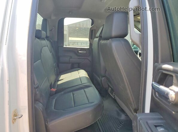 1GT59LE71NF229830 2022 GMC SIERRA Белый Вид задней части салона