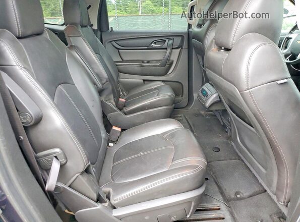 1GNKVHKD7HJ131822 2017 CHEVROLET TRAVERSE Blue უკანა სავარძლების ხედი