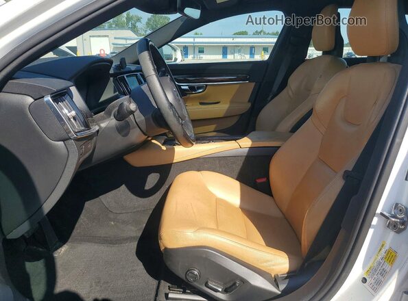 YV1102AK3H1010182 2017 VOLVO S90 White Առջևի վահանակի տեսք