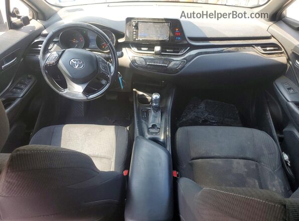 NMTKHMBXXJR011913 2018 TOYOTA C-HR Black Vista del cuadro de instrumentos
