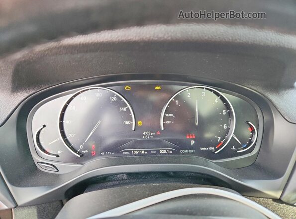5UXTR9C56JLD62415 2018 BMW X3 White Սարքավորումների վահանակի տեսք