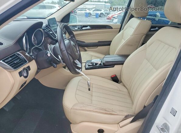 4JGDF6EE8HA745927 2017 MERCEDES-BENZ GLS Белый Вид панели приборов