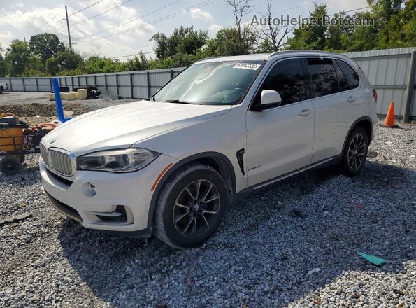 5UXKR2C3XH0X05351 2017 BMW X5 White Rear left