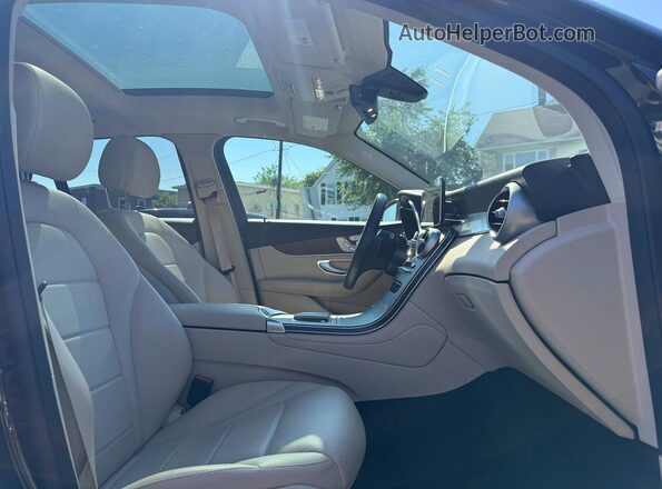 W1N0G8EB3MF965564 2021 MERCEDES-BENZ GLC-CLASS Black Սալոնի դիմացի տեսք