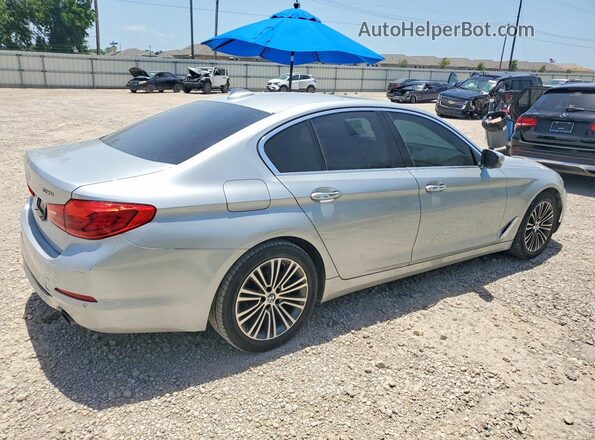 WBAJA7C39HG905868 2017 BMW 5 SERIES Silver Front right